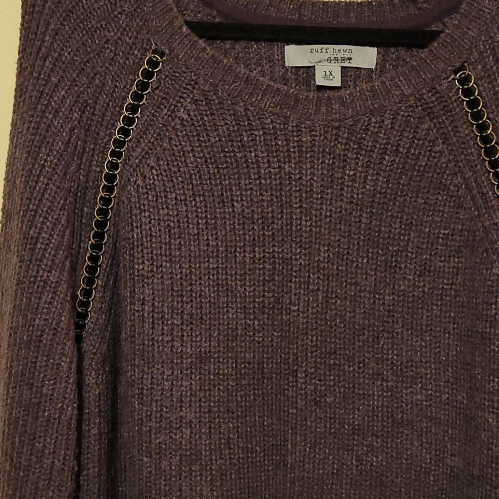 Sweater - Picture 2 of 3